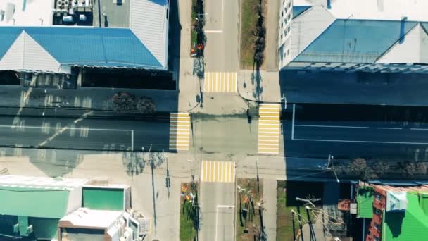 Carrefour de ville vide dans une vue d'en haut — Video