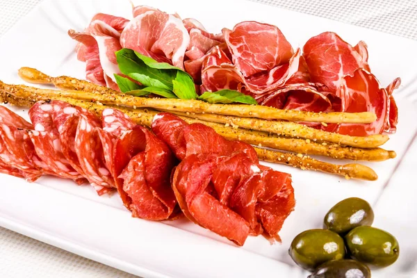 Prato Carne Italiano Presunto Prosciutto Bresaola Salame — Fotografia de Stock