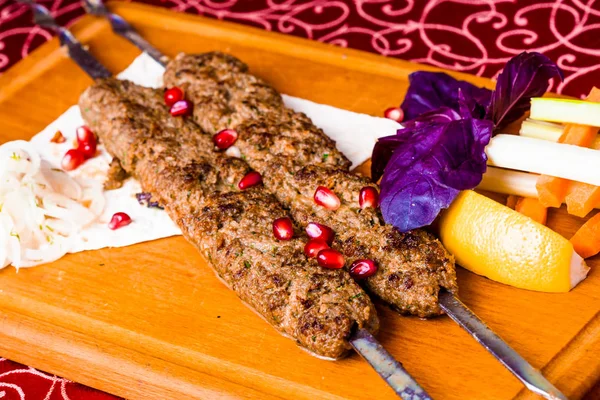 Kebab Spett Med Pitabröd Georgiska Köket — Stockfoto