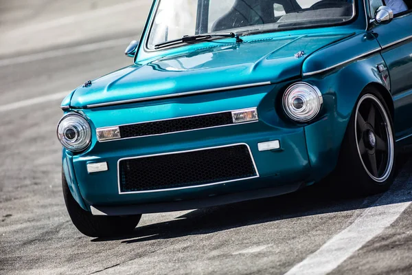 Old Turquoise Car Asphalt Summer Day — Stock Photo, Image