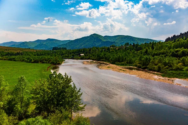 Landscape View Mountain River Green Vegetation Trees Bushes Grass Blue — Stock Photo, Image