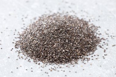 Bir tahta kaşık Chia tohum. Superfood, sağlıklı kavramı.