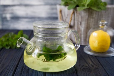 Taze nane yaprakları ile çay nane. seçici odak, kopya alanı