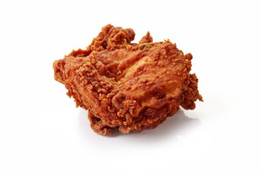 Beyaz arka plan üzerinde izole ekmekli Tavuk