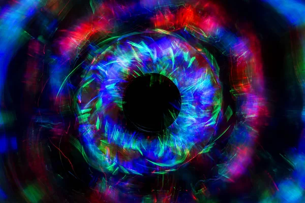 Siyah arka plan üzerine ayna ile ışık Led soyut satırından