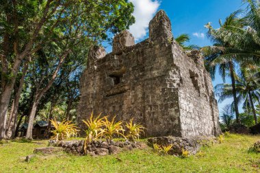 Guiob kilise kalıntıları, Camiguin, Filipinler.