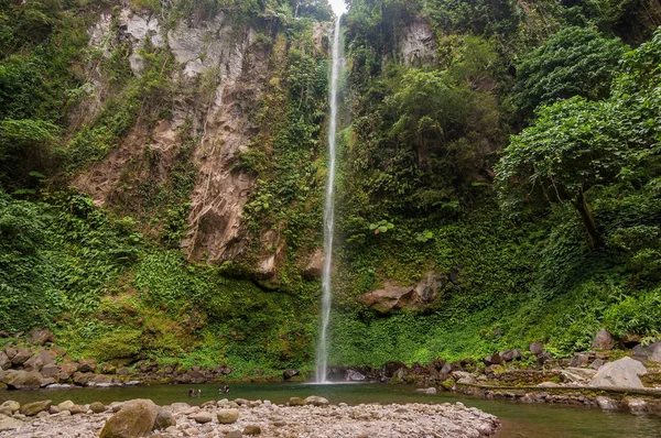 Katibawasan Falls, Camiguin, Filipinler