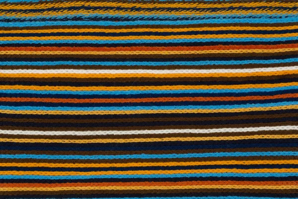 Красочный полосатый шарф. Текстура ткани — стоковое фото