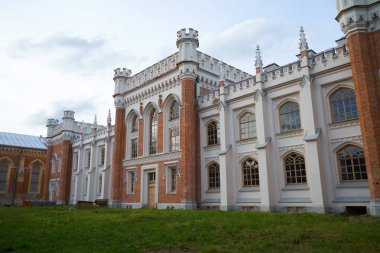 Peterhof Kraliyet ahırda. Petersburg.