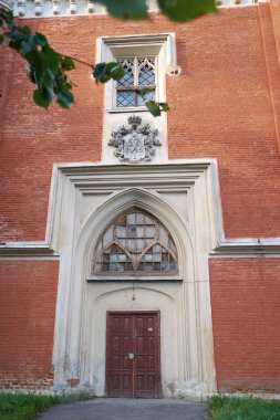 Peterhof Kraliyet ahırda. Petersburg.