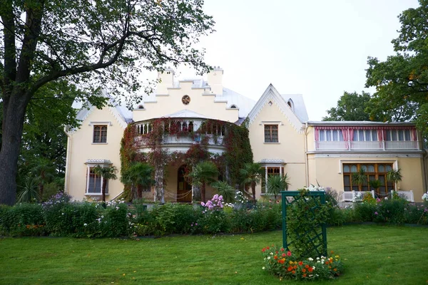 Alexandria yazlık Sarayı. Petersburg.