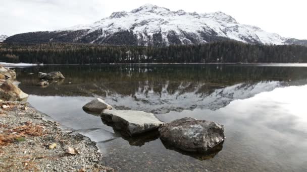 Lago de St Moritz na Suíça — Vídeo de Stock