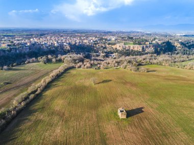 Castel Sant Elia, İtalya Viterbo eyaletinde eski bir ortaçağ köyü.