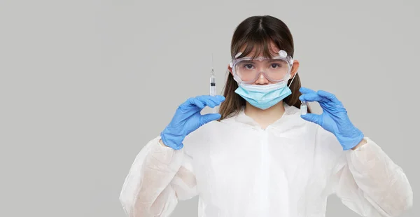 Біологічна Небезпека Епідемія Китайського Коронавірусу Азійська Жінка Захисному Костюмі Маска — стокове фото