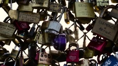 Paris Pont des Arts.
