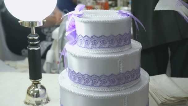 Pastel de celebración para la boda — Vídeos de Stock