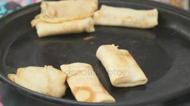 Lor ile geleneksel Rus krep. Yakın çekim