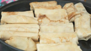 Lor ile geleneksel Rus krep. Yakın çekim