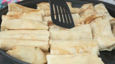 Lor ile geleneksel Rus krep. Yakın çekim