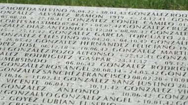 Rusya'da düşen İspanyol askerleri için anıt