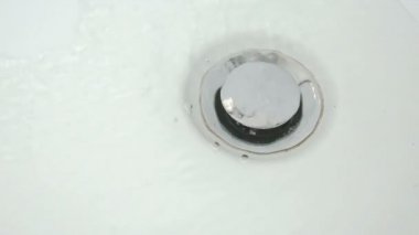 Lavabo, küvet drenaj suya süreci