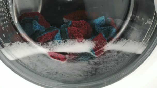 Πλυντήριο ρούχων. Διαδικασία εργασίας — Αρχείο Βίντεο