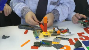 Çocuk fikri Tasarımcısı toplama. Yakın çekim