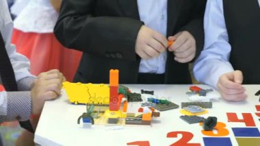 Çocuk fikri Tasarımcısı toplama. Yakın çekim