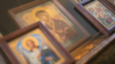 Tanrı ve koruyucu meleğin anası Ortodoks simgeleri