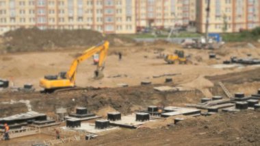 Büyük bina kompleksinin büyük inşaatı