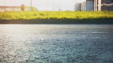 Kaykaycı çocuk kaykay üzerinde metrelik Close-Up