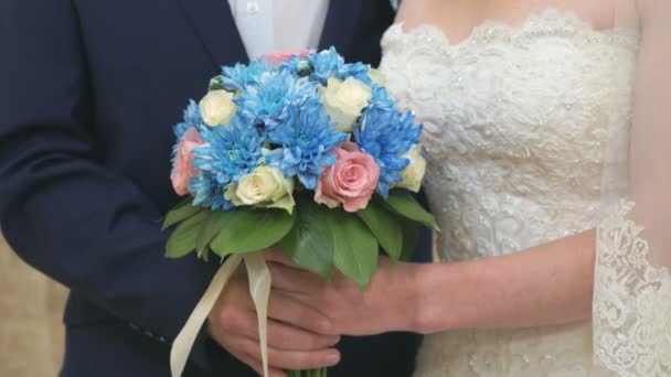 Bride and groom hugging each other on wedding — Stock Video