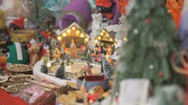 Noel Oyuncak Hediyelik eşya - buz pateni pisti