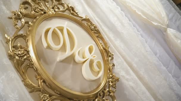 Decoración de boda. Nombre Cartas de pareja casada — Vídeos de Stock