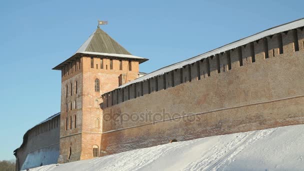 Kremlin van Veliky Novgorod in de winter, Rusland — Stockvideo