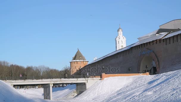 Kremlin van Veliky Novgorod in de winter, Rusland — Stockvideo