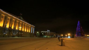 Noel ağacı gece yanıp sönen