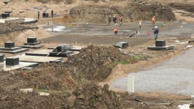 Büyük bina kompleksinin büyük inşaatı