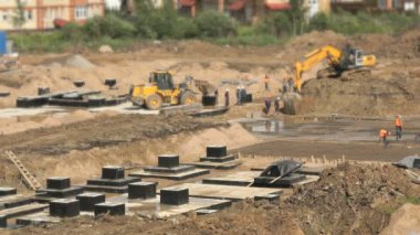 Büyük bina kompleksinin büyük inşaatı