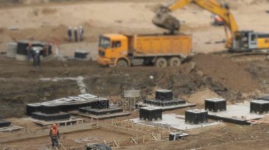 Yaz aylarında büyük inşaat alanı