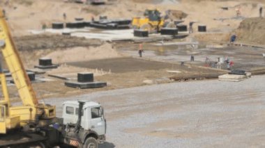 Açık havada gezici mobil inşaat vinç