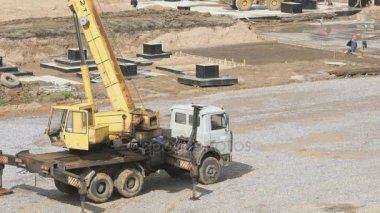 Açık havada gezici mobil inşaat vinç