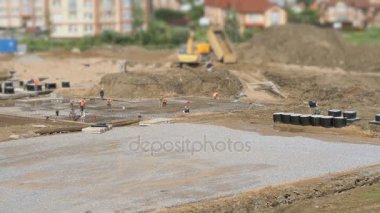 Büyük bina kompleksinin büyük inşaatı