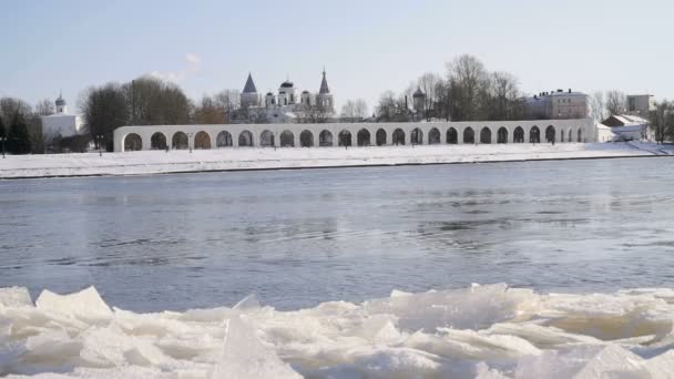 Patio de Yaroslav en Veliky Novgorod, Rusia — Vídeo de stock