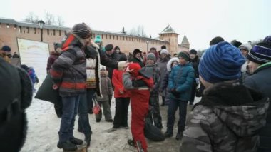 Shrovetide Karnaval sırasında Oyunlar oynayanlar