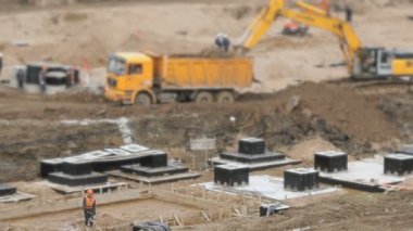 Yaz aylarında büyük inşaat alanı
