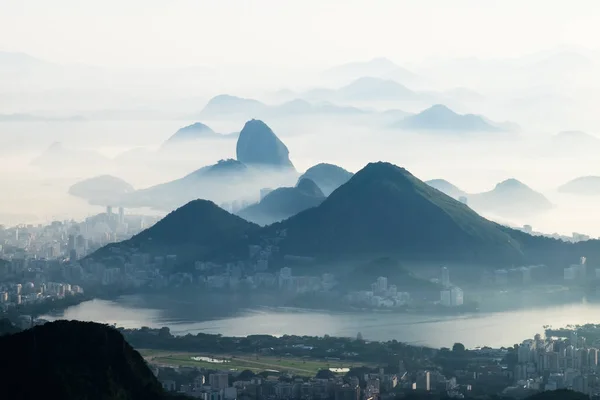Foggy Mountains, Rio de Janeiro, Brazil — Stockfoto