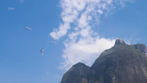 Hanggliders - Rio de Janeiro, Brazil — Stok fotoğraf