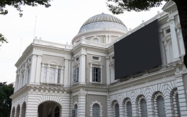 Boş panel Singapur'da tarihi bina açık