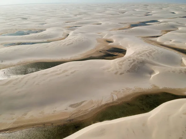 Drone görünüm Lencois Maranhenses, Maranhao, Brezilya — Stok fotoğraf